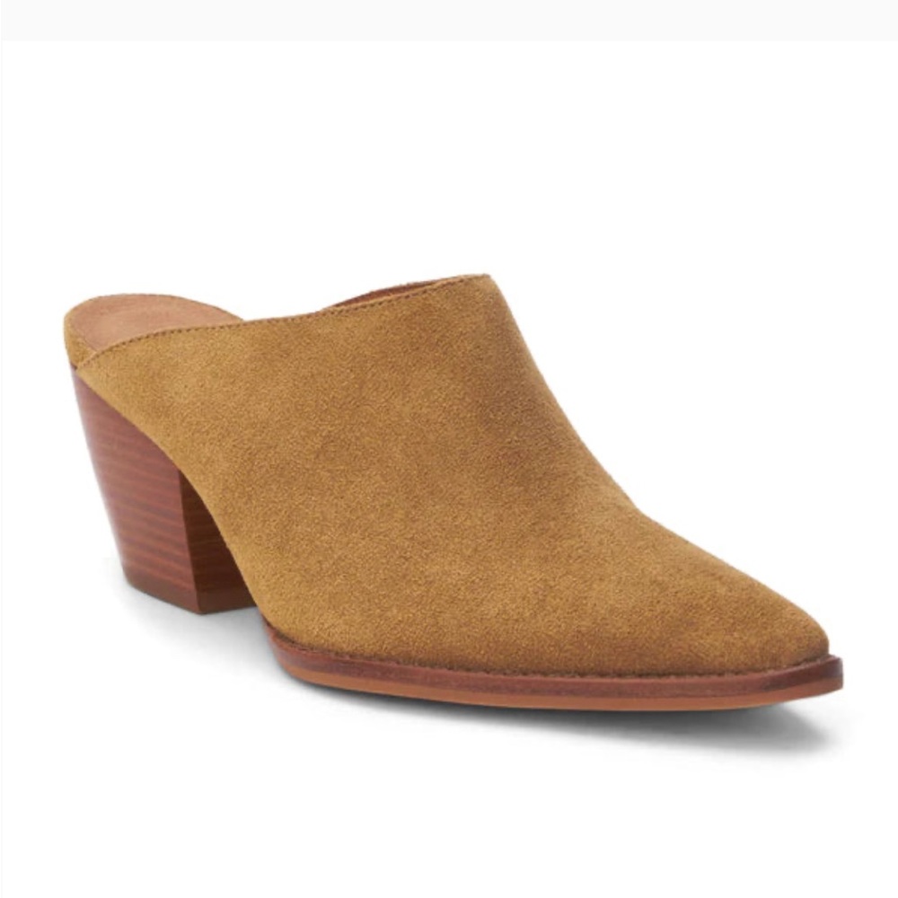 Coconuts by Matisse Pointy Toed Mule